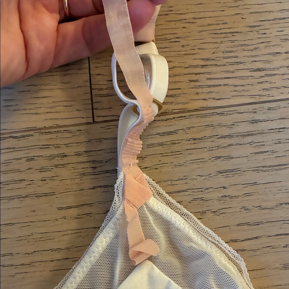 Princesses Tam Tam White Sheer Bralette - Picture 4 of 9